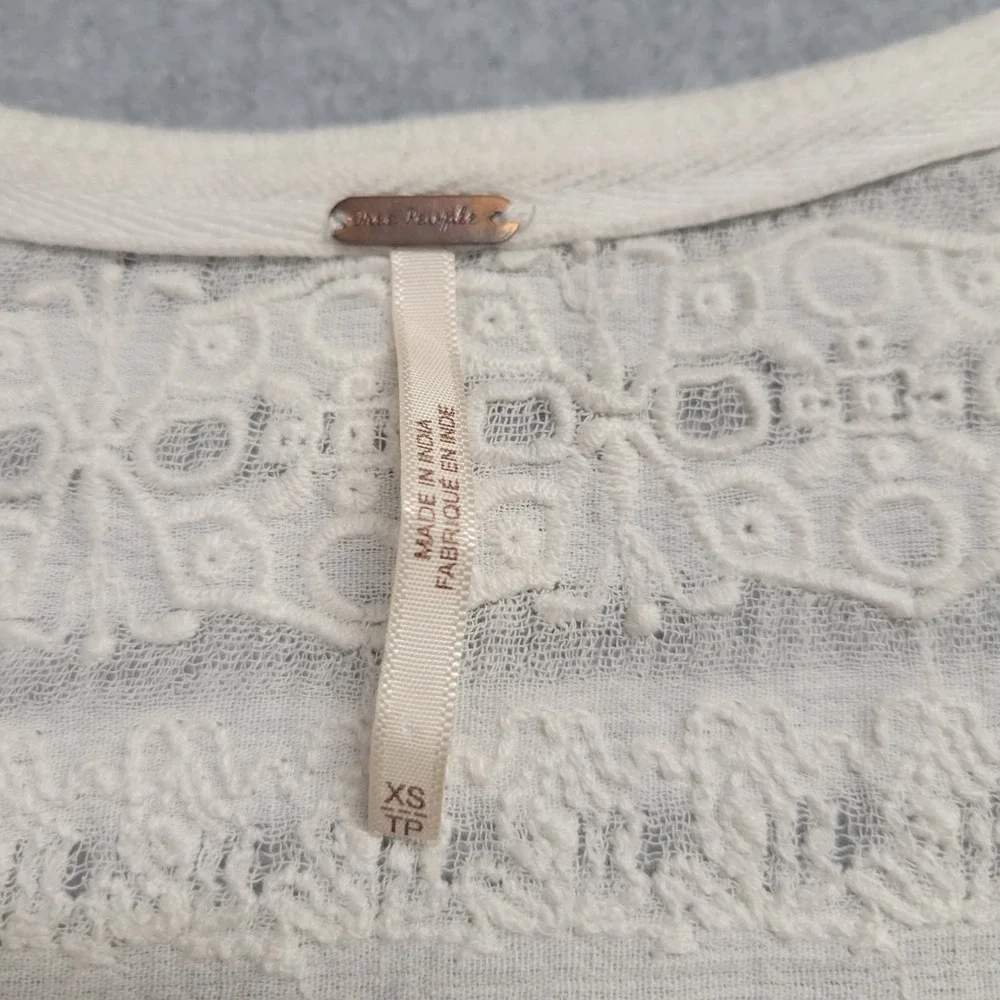 Free People Ivory Thermal Waffle Knit Bell Sleeve Eyelet Lace Top Size XS‎